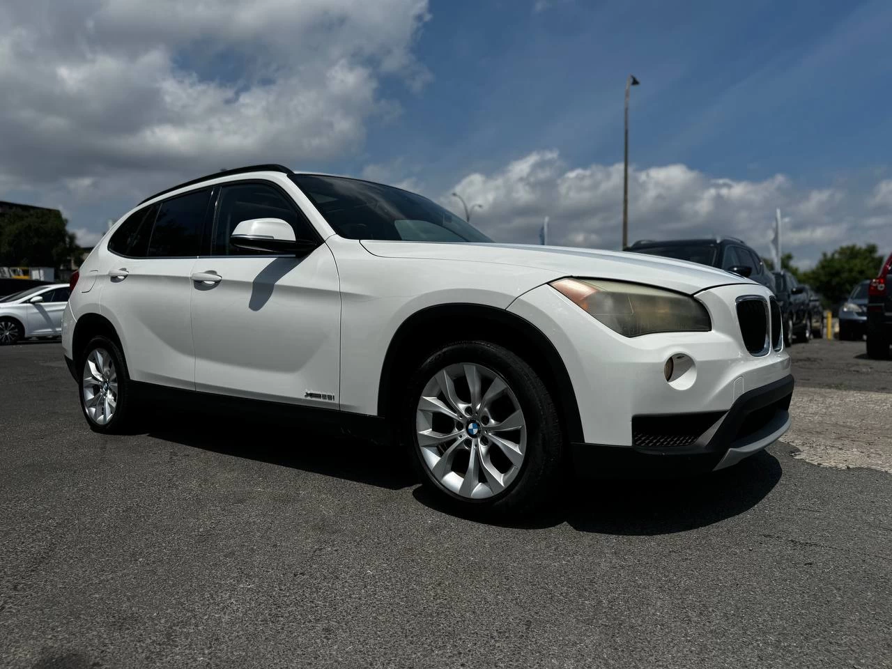 2013 BMW X1 28i**AWD**TOIT PANORAMIQUE**SIEGES CHAUFFANTS**SIEGES EN CUIR**MAGS** Image principale