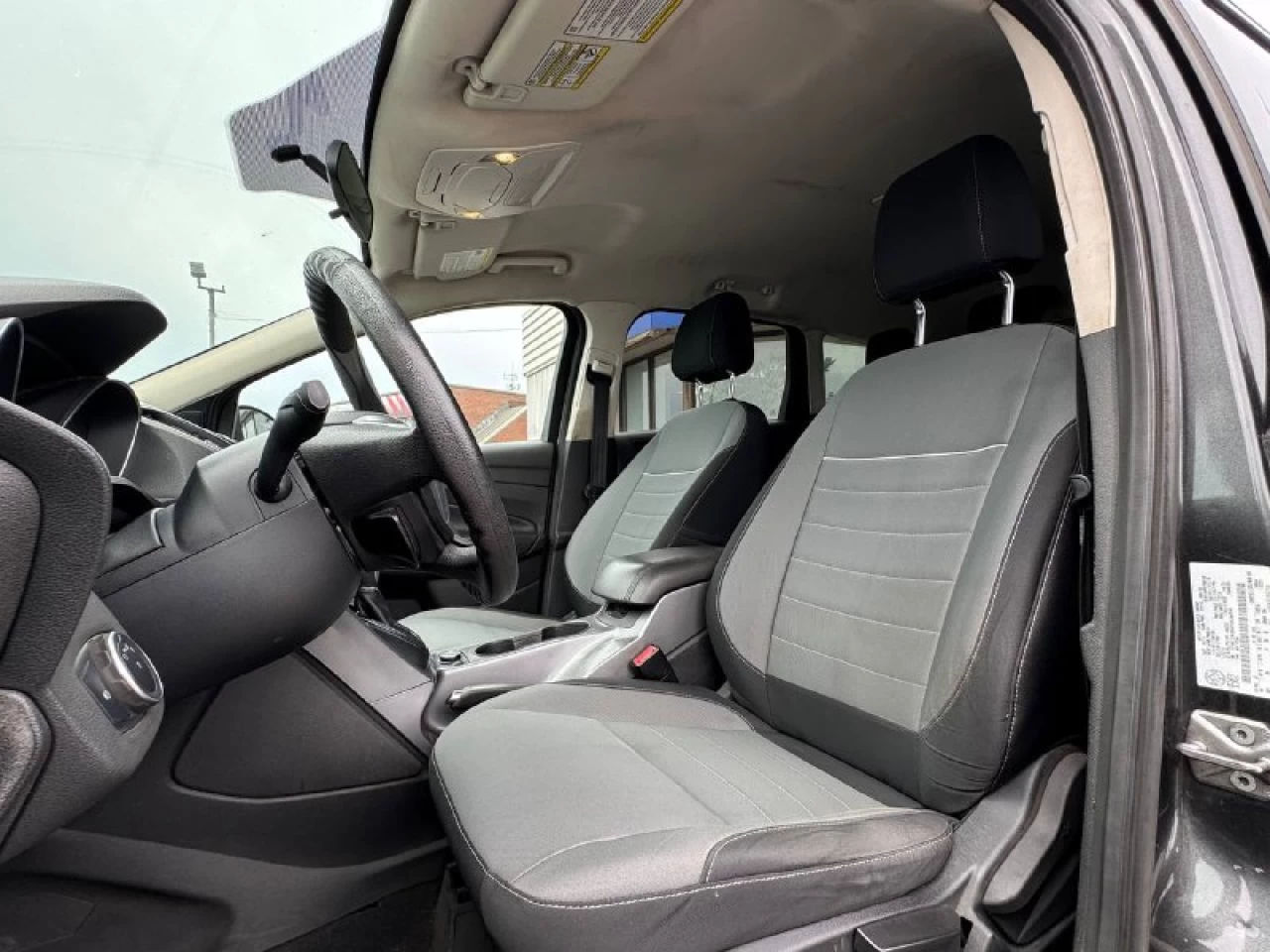 2015 Ford Escape SE**AWD**JAMAIS ACCIDENTEE**SIEGES CHAUFFENT**CAMERA DE RECUL** Image principale