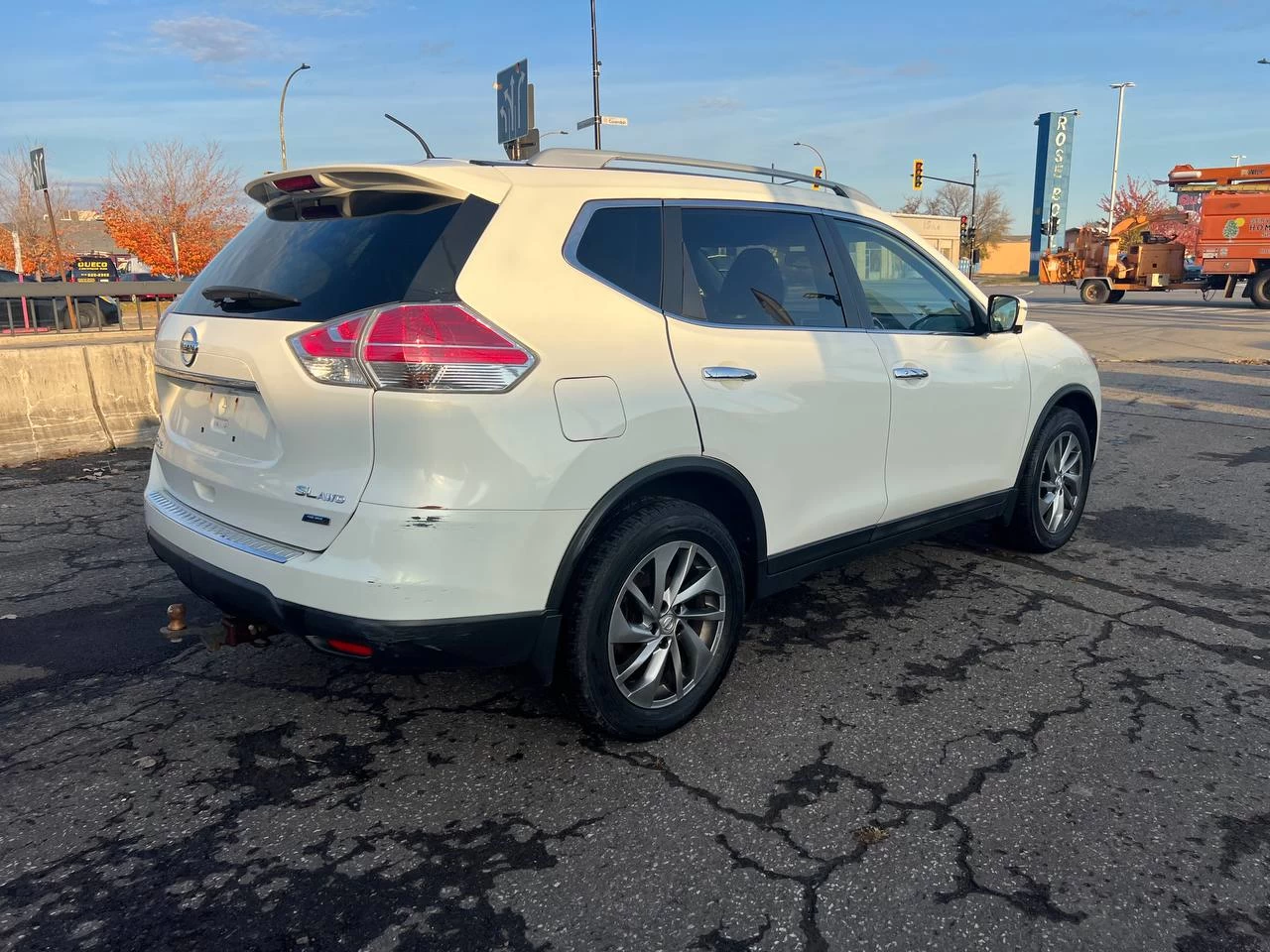 2014 Nissan Rogue SL**jamais accidentÉ**AWD**CAMERA DE RECUL**toit ouvrant panoramique** Image principale