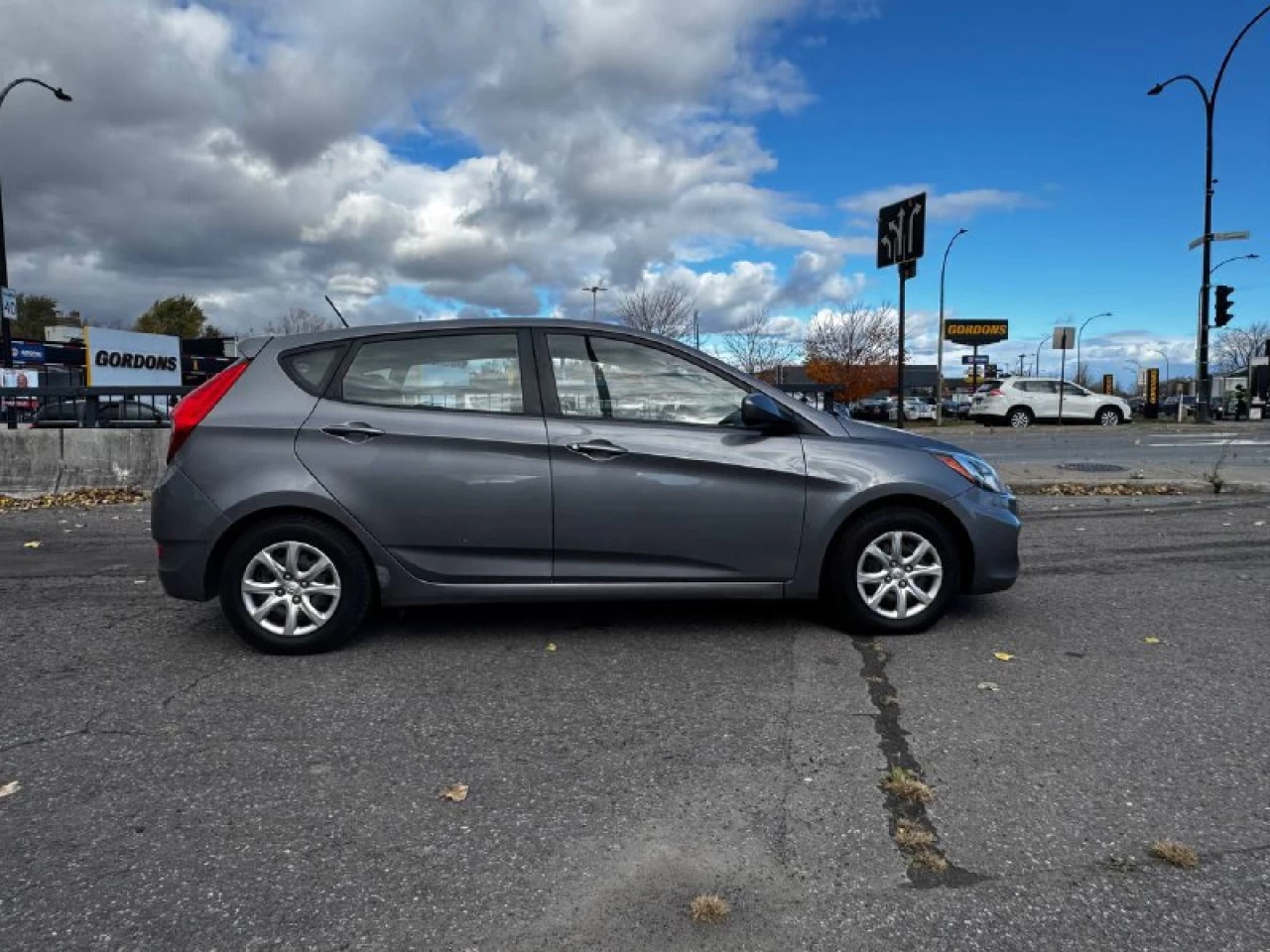 2014 Hyundai Accent Hyundai Accent**SIEGES CHAUFFANTS** Image principale