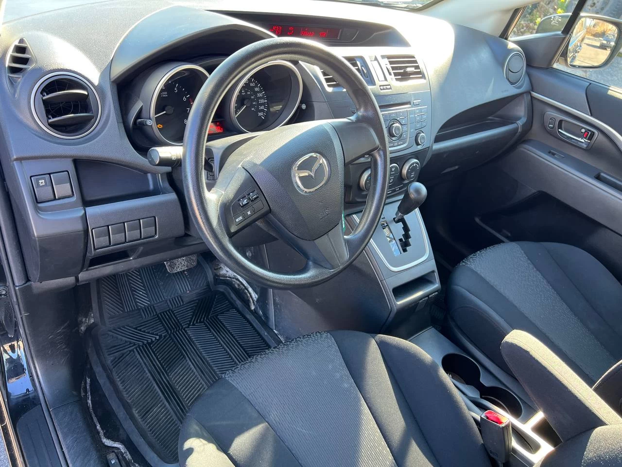 2012 Mazda 5 GS**MAGS** Image principale