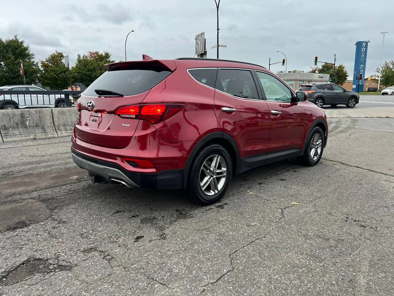 2018 Hyundai Santa Fe Sport Premium**Jamais accidentÉ**CamÉra de Recul**Volant Chauffant**SIEGES CHAUFFANTS**SiÈge ArriÈre Chauffant**ContrÔle des Angles Morts**Mags** Image principale