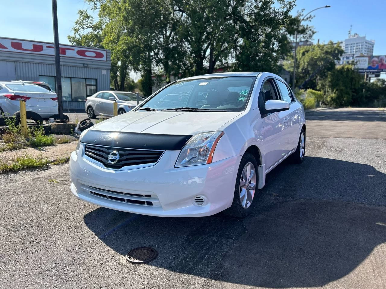 2012 Nissan Sentra 2.0 Main Image