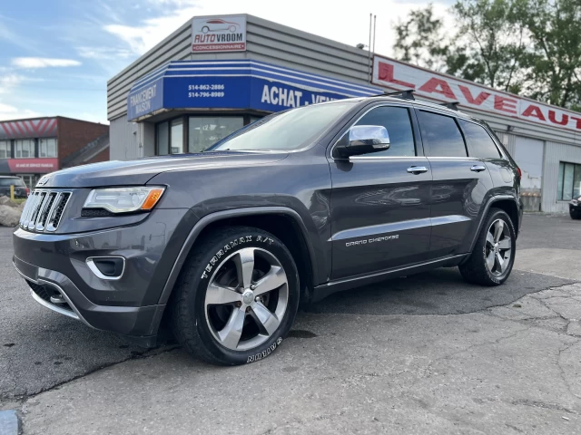 Jeep Grand Cherokee Overland**4X4**TOIT PANO**NAVIGATION**CAMERA DE RECUL**SIEGES CHAUFFANTS ET REFROIDISSEMENT**VOLANT CHAUFFANT**DIFFÉRENTES OPTIONS DE TRANSMISSION**MAGS** 2015