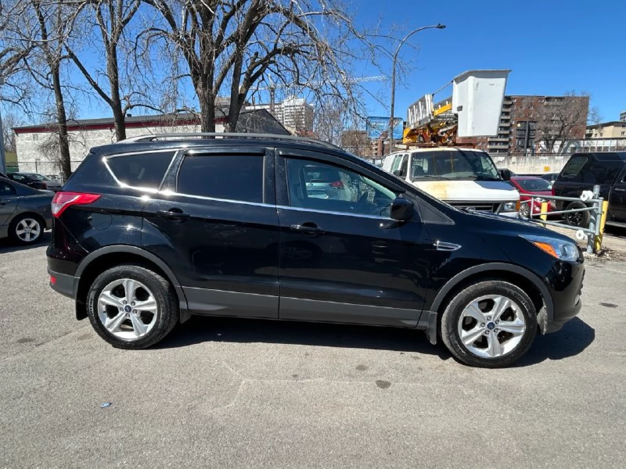 2016 Ford Escape 4WD**SE**JAMAIAS ACCIDENTEE**CAMERA DE RECULE**SEGES CHAUFFANTS**MAGS** Image principale