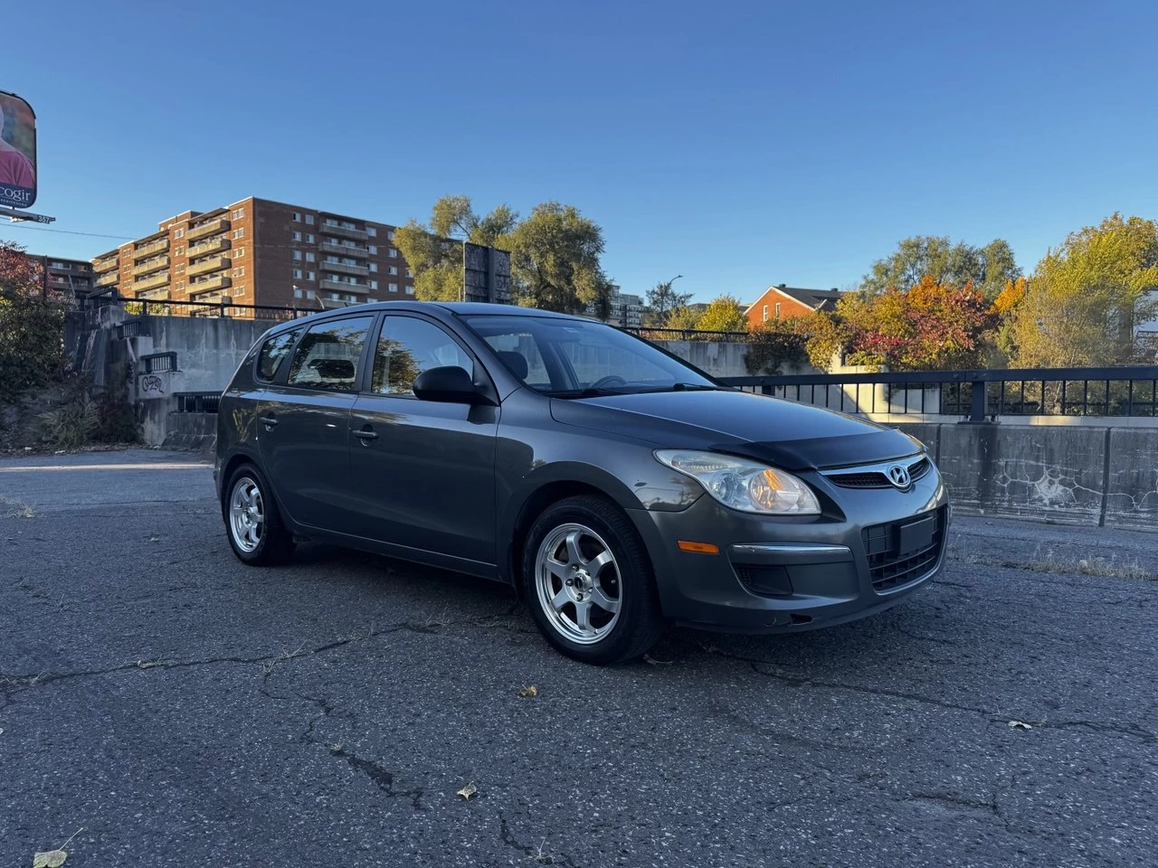 2009 Hyundai Elantra Elantra Touring**SIEGES CHAUFFANTS**Mags** Main Image