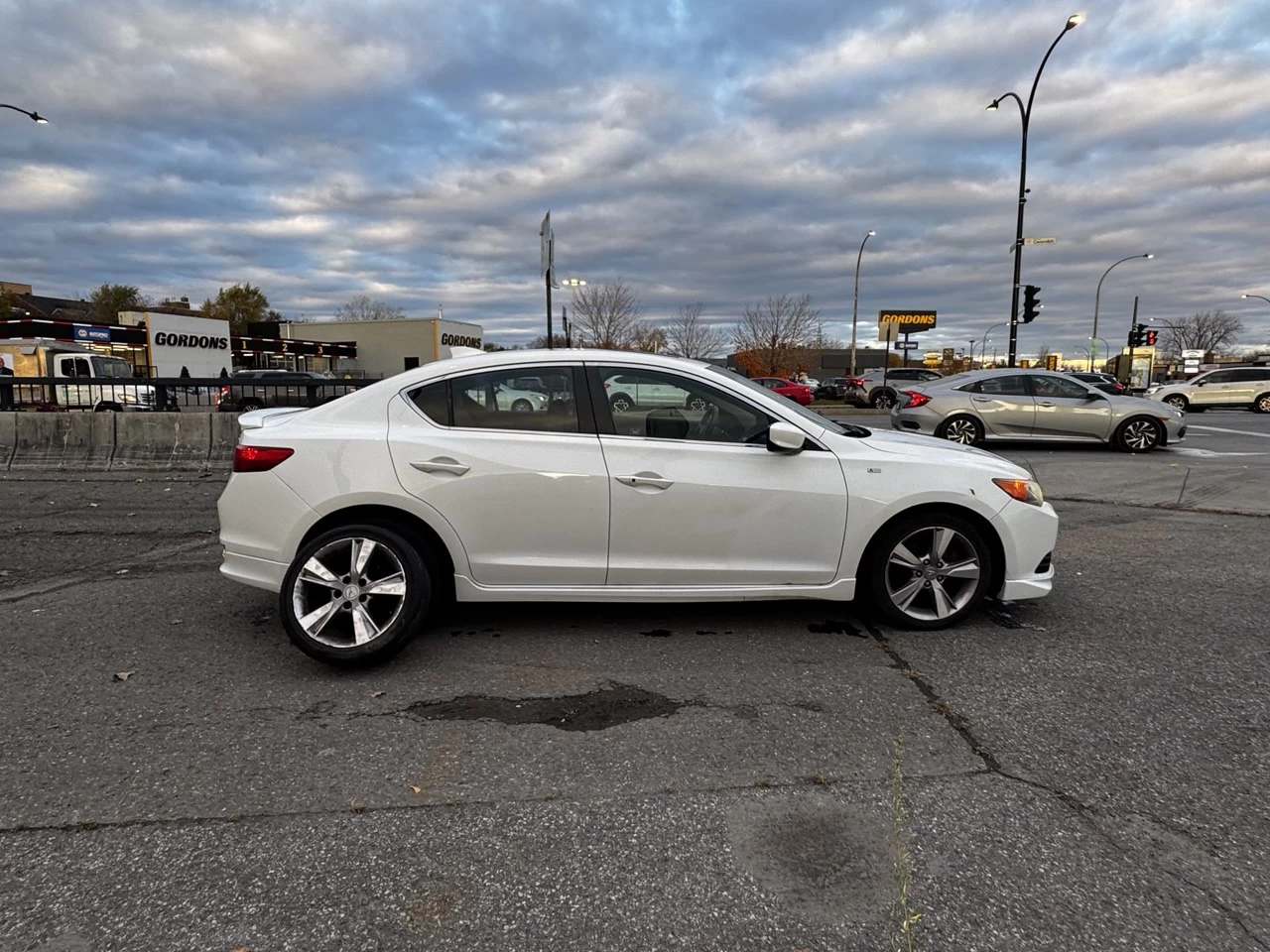 2013 Acura ILX A-SPEC**TOIT OUVRANT**SIEGES CHAUFFANTS**SIEGES EN CUIR**MAGS** Image principale