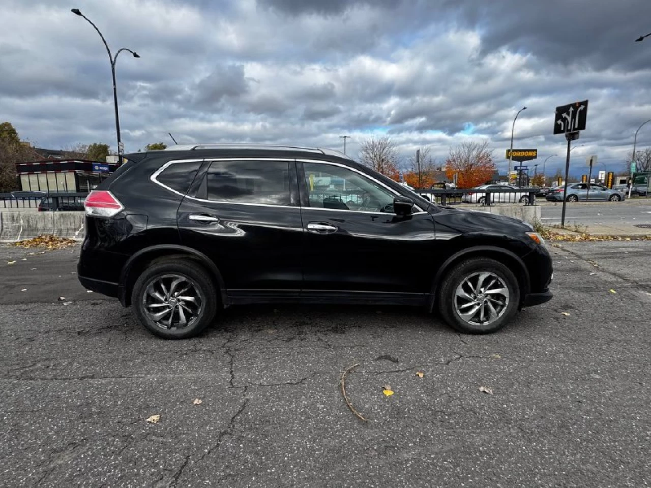 2015 Nissan Rogue SL**AWD**CAMERA DE RECUL**SIEGES CHAUFFANTS** Image principale