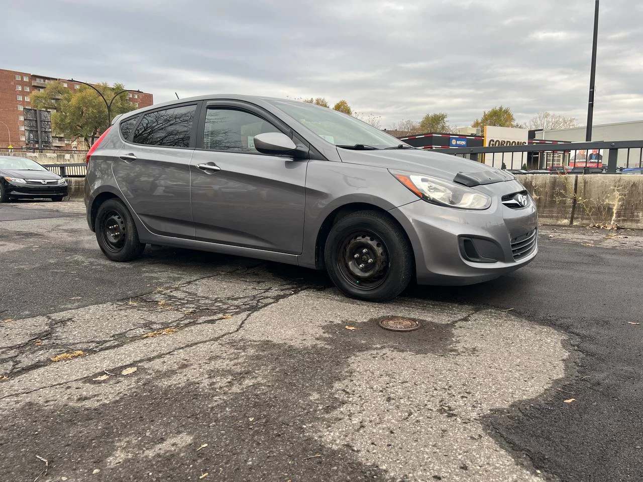 2013 Hyundai Accent GL**jamais accidentÉ**SIEGES CHAUFFANTS** Image principale