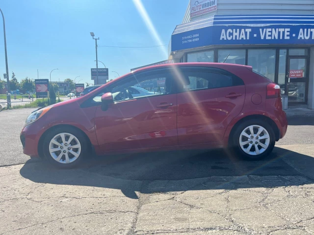 Kia Rio LX**SIEGES CHAUFFENT**jamais accidenté** 2013