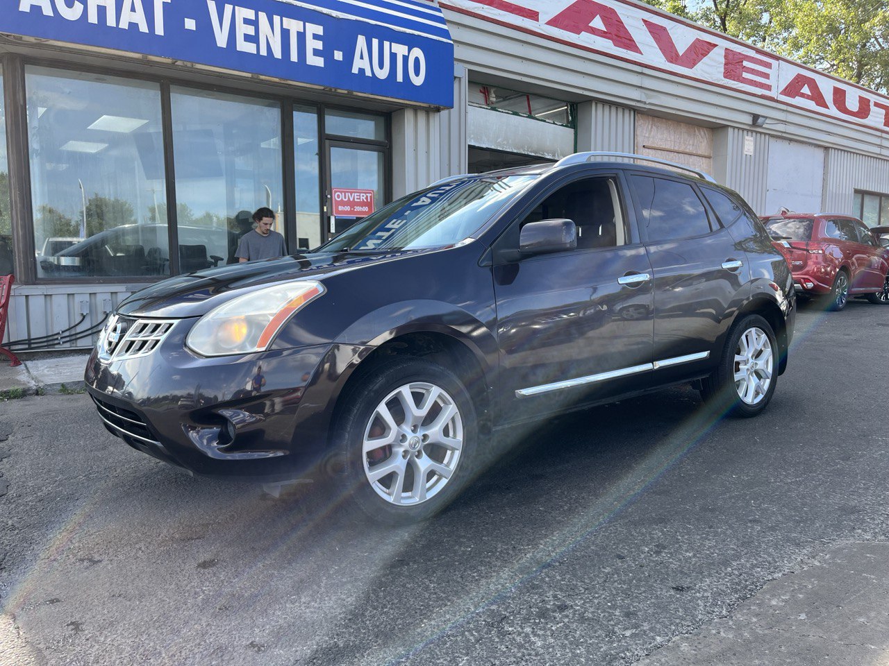 Nissan 2012 Rogue SV**Caméra De Recul**Toit Ouvrant**Siège Chauffant**