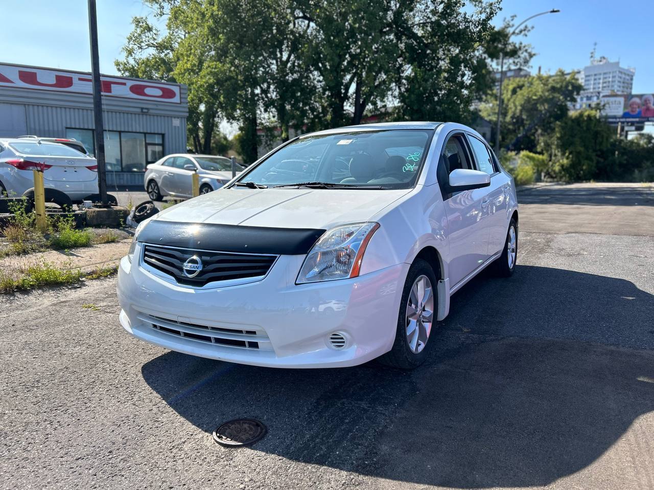 Nissan 2012 Sentra 2.0